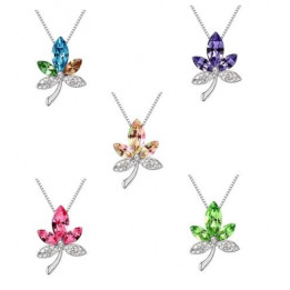 Hanf Blatt Strass Anhänger (ca. 2,9cmx2,2cm)  mit Kette (ca. 41,5cm + 5,5cm) Glitzer cannabis hanfblatt + Silberkette